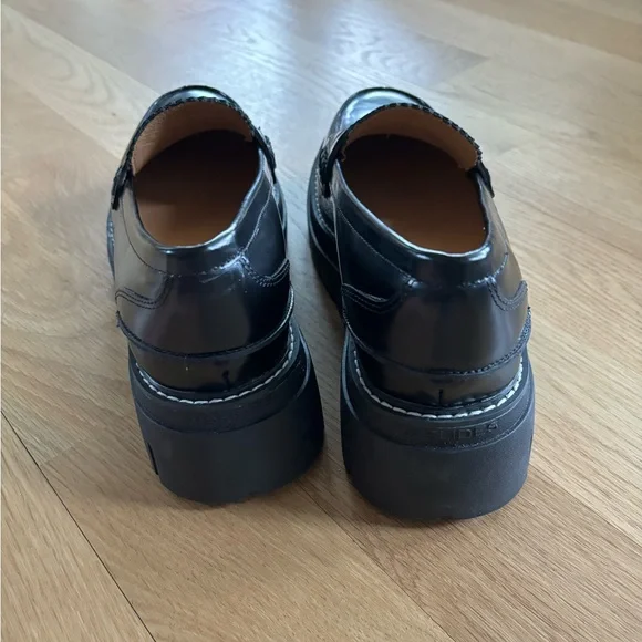 J/Slides black lug sole loafers Size 8.5 - Picture 5 of 11